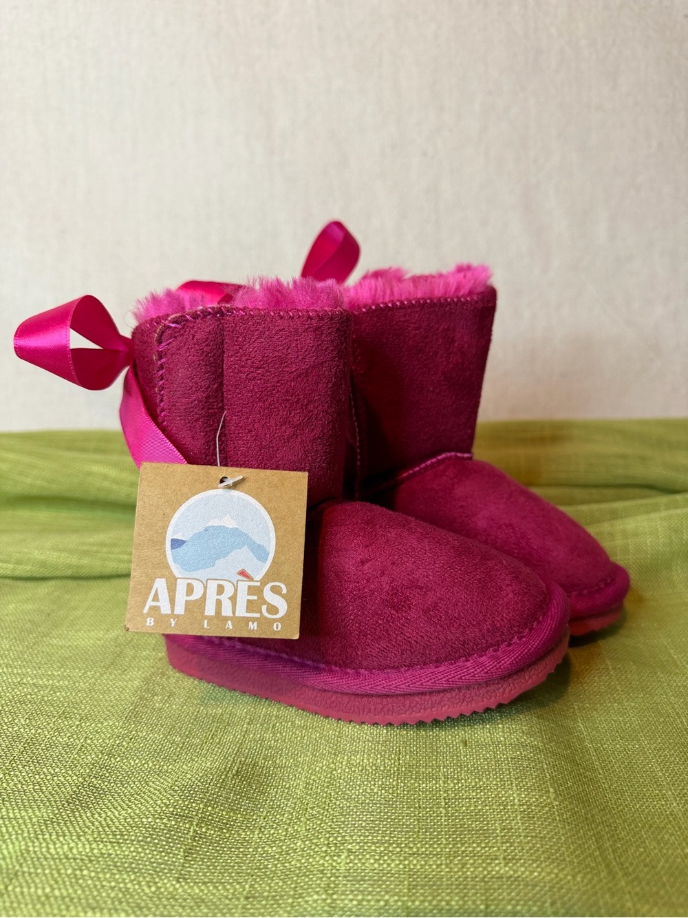 Apres by Lamo Toddler Hot Pink Faux-Fur Winter Boots 7C